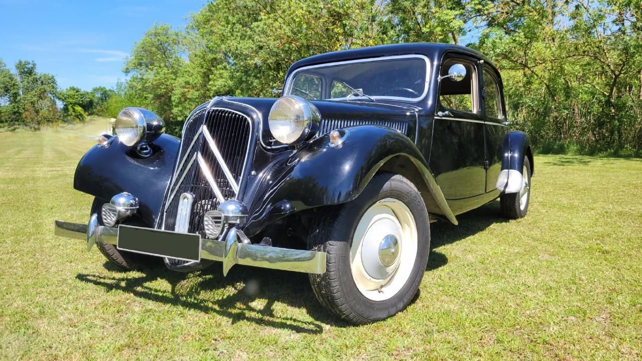 CITROEN Traction 11 B - 1955 LesAnciennes.com