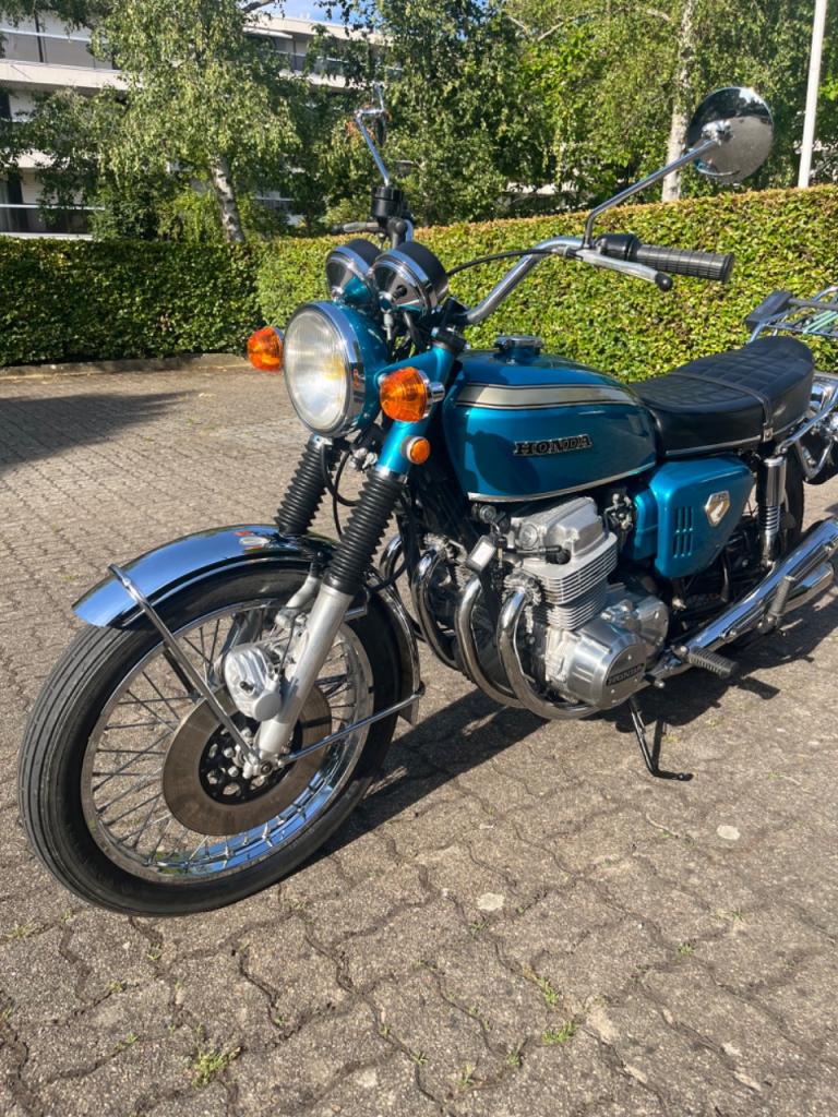 HONDA CB 750 Four K0 - 1970 LesAnciennes.com