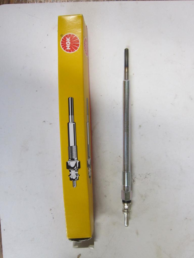 4 BOUGIES PRE-CHAUFF. Mercédès / Chrysler / Jeep LesAnciennes.com