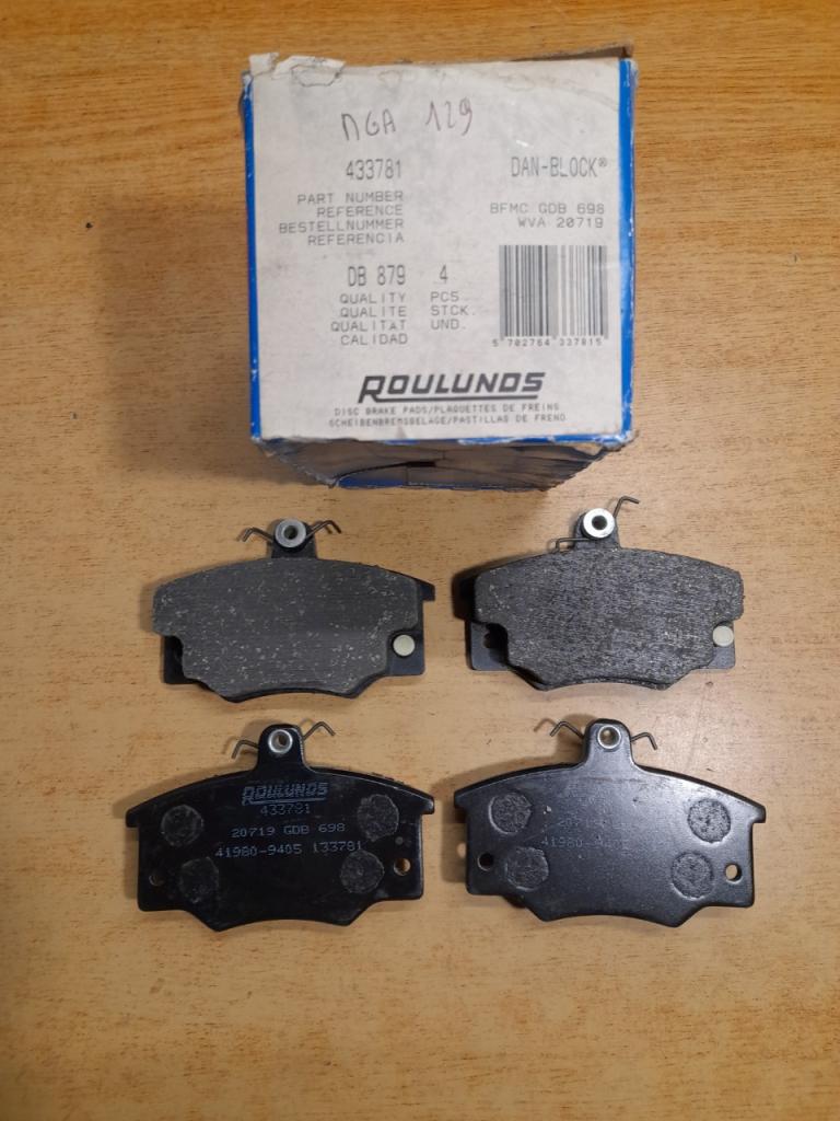 Plaquettes de frein Avant Fiat Uno Turbo IE Ritmo LesAnciennes.com