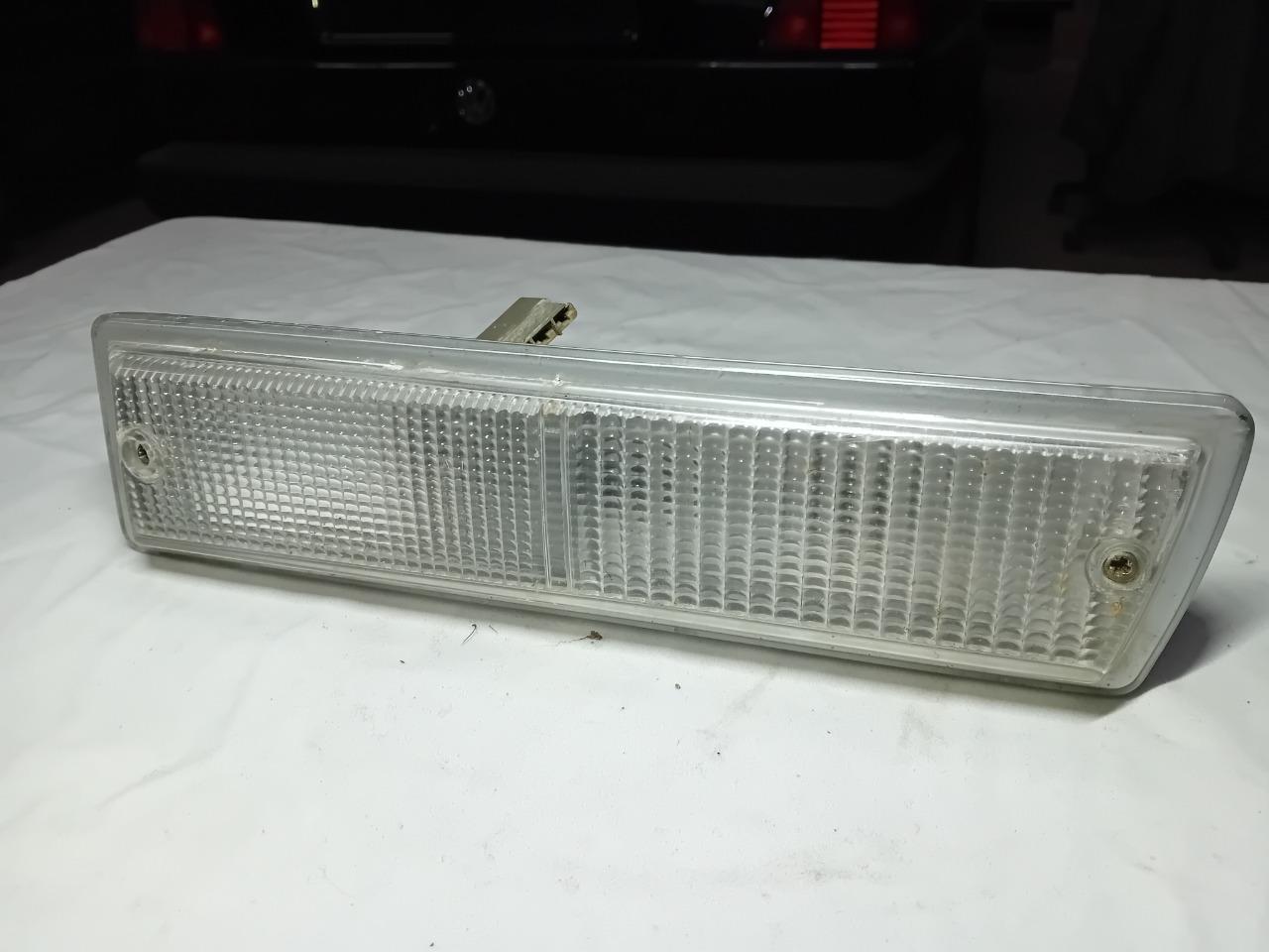 Clignotant G Peugeot 304 LesAnciennes.com