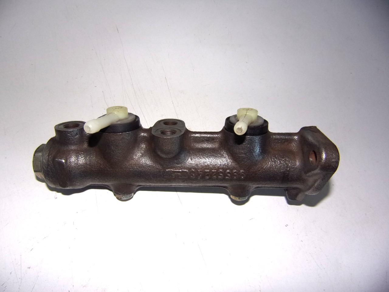 MAITRE-CYLINDRE DE FREIN pour FIAT 125 et 132 LesAnciennes.com