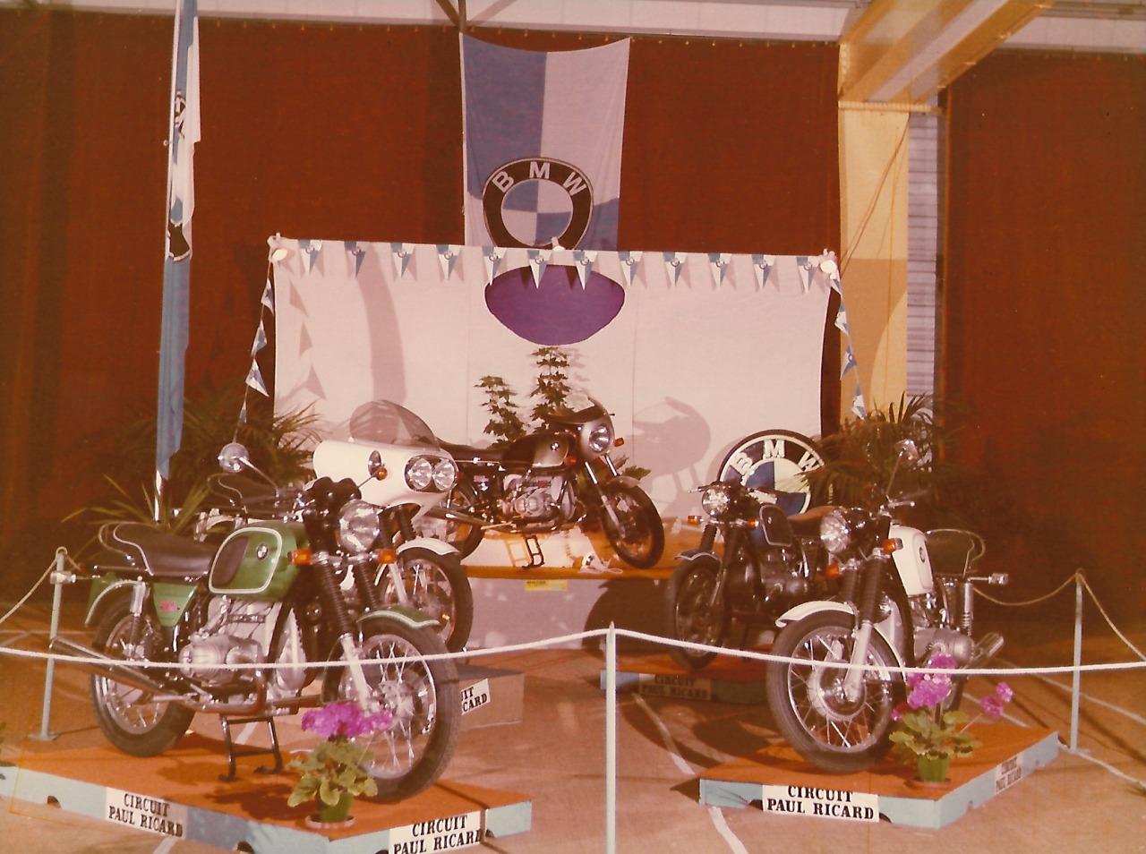 Grand drapeau de concession BMW LesAnciennes.com