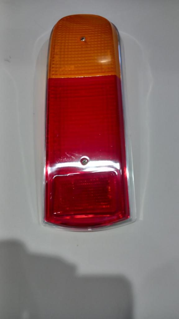 FEU ARRIERE DROITE PEUGEOT 204 DEPUIS 1973 LesAnciennes.com