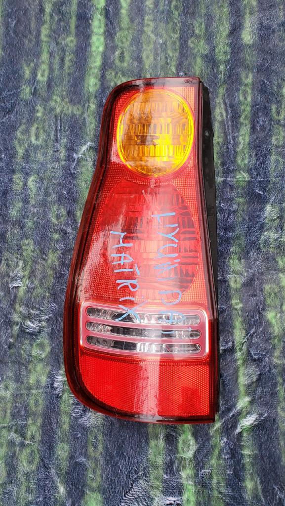 Feu arrière droit Hyundai MATRIX état exceptionnel LesAnciennes.com