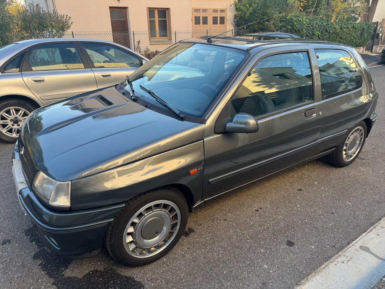 RENAULT Clio 16 s type 1 - 1992 LesAnciennes.com
