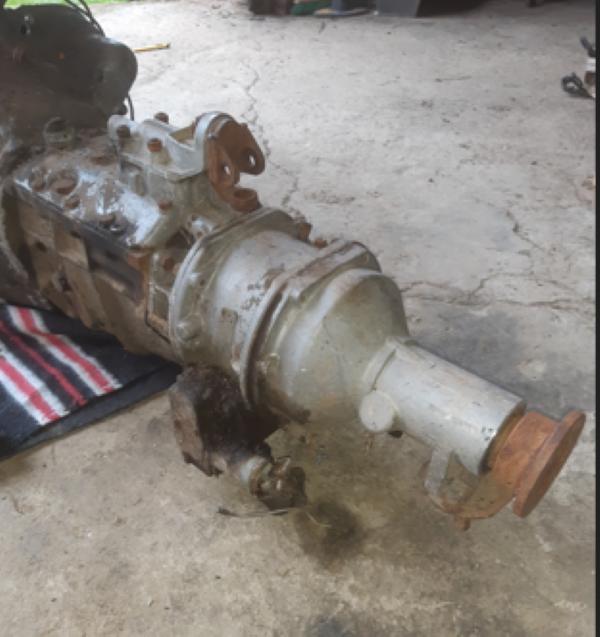 Boite de vitesse Moss OVD JAGUAR MK2 LesAnciennes.com