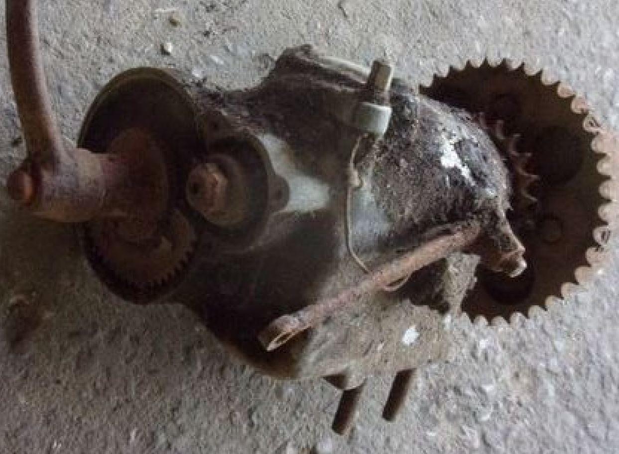 Recherche pièces boite de vitesse SIGMUND 4 goujon LesAnciennes.com