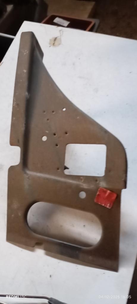 Gousset PEUGEOT 504 LesAnciennes.com