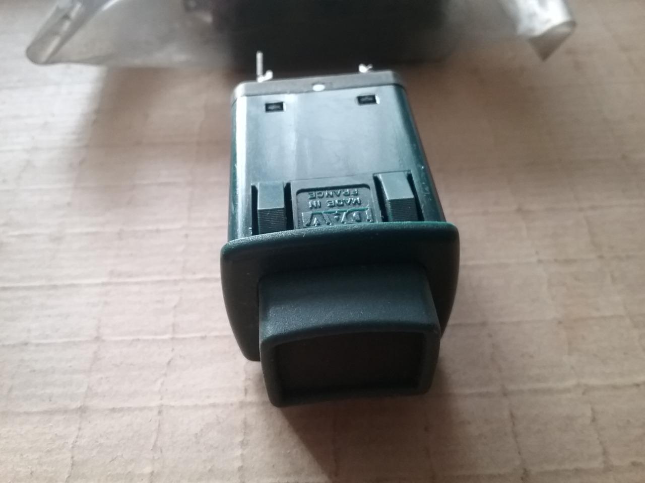 CITROEN LN LNA bouton econoscope neuf LesAnciennes.com