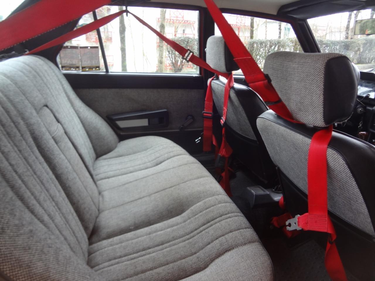 Lot de pièces ALFA ROMEO 1600 giuietta LesAnciennes.com