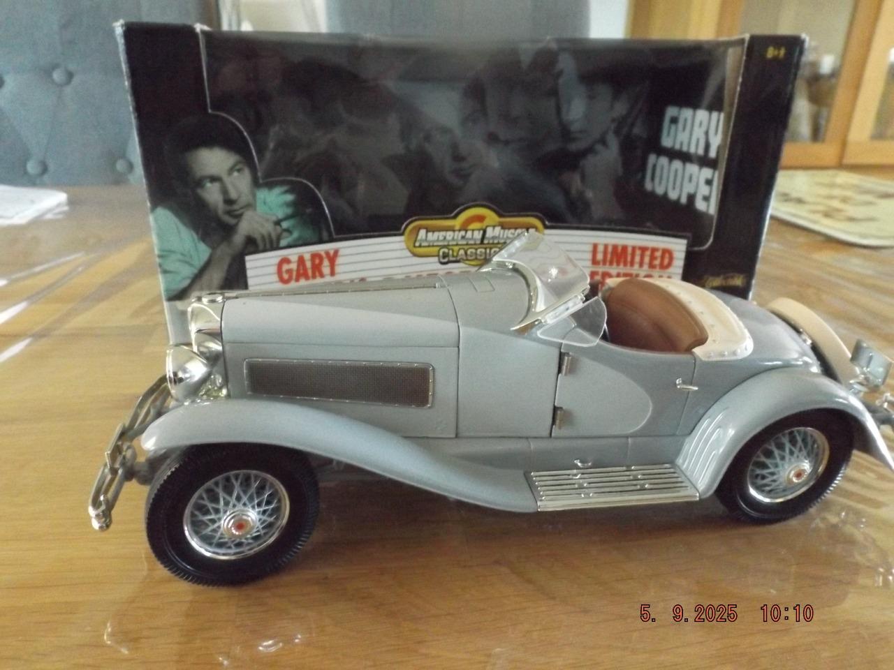 DUSENBERG 1935 Gary Cooper au 1/18 ème LesAnciennes.com