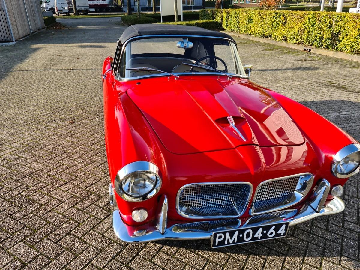 FIAT 1200 cabriolet - 1959 LesAnciennes.com