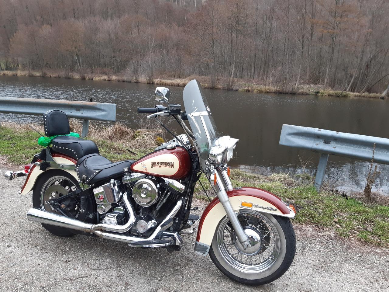 HARLEY DAVIDSON Heritage Softail Héritage classic - 1992 LesAnciennes.com