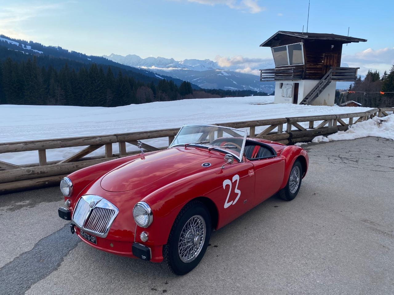 MG MGA CABRIOLET - 1956 LesAnciennes.com