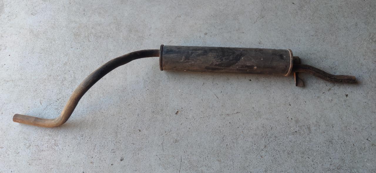 Silencieux échappement PEUGEOT 403 berline LesAnciennes.com