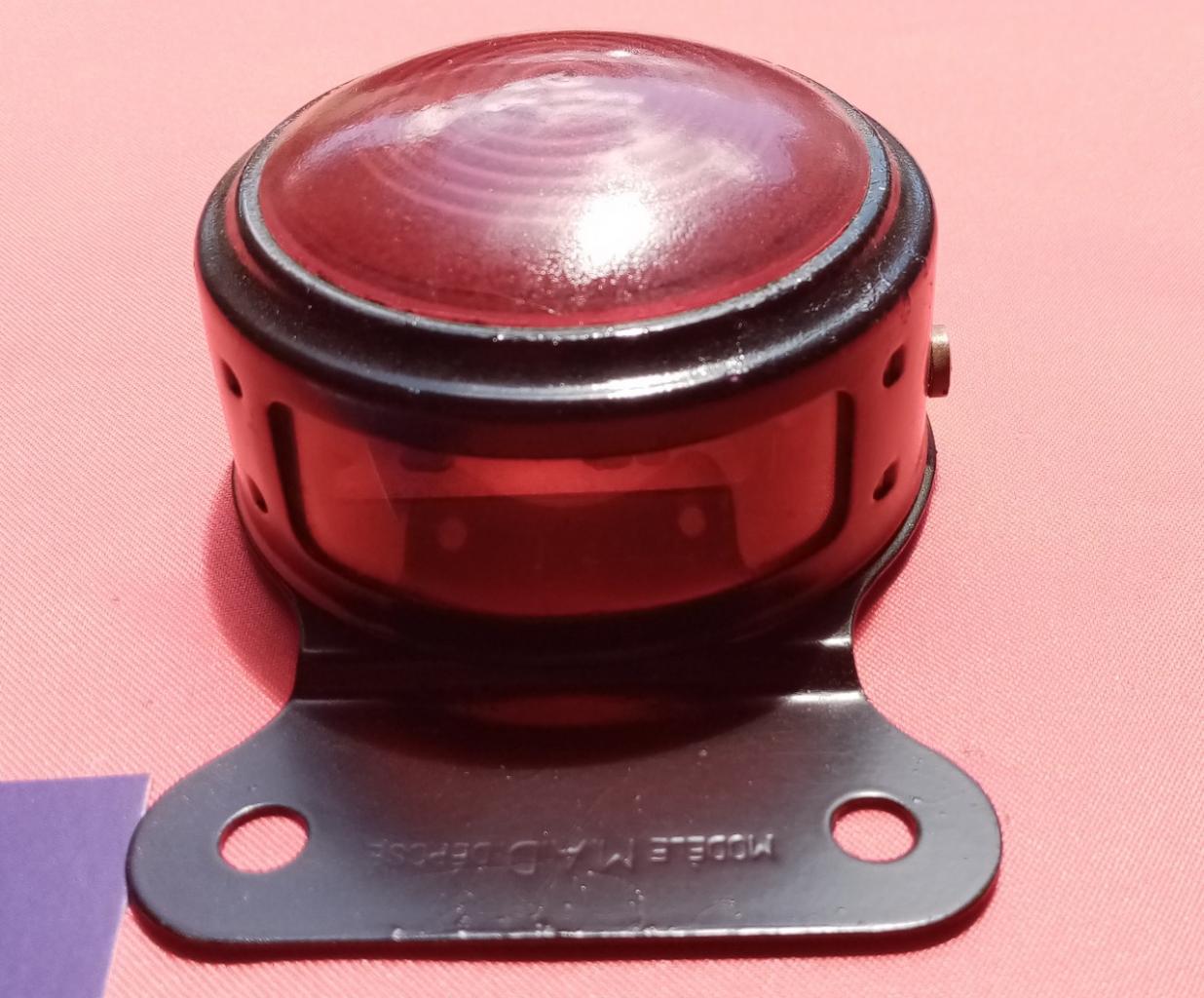 Eclairage de plaque FIAT 508 Balilla LesAnciennes.com