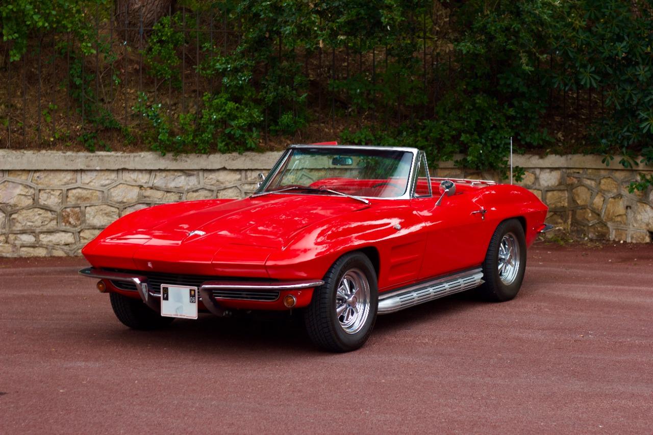 CHEVROLET Corvette C2 CABRIOLET - 1964 LesAnciennes.com
