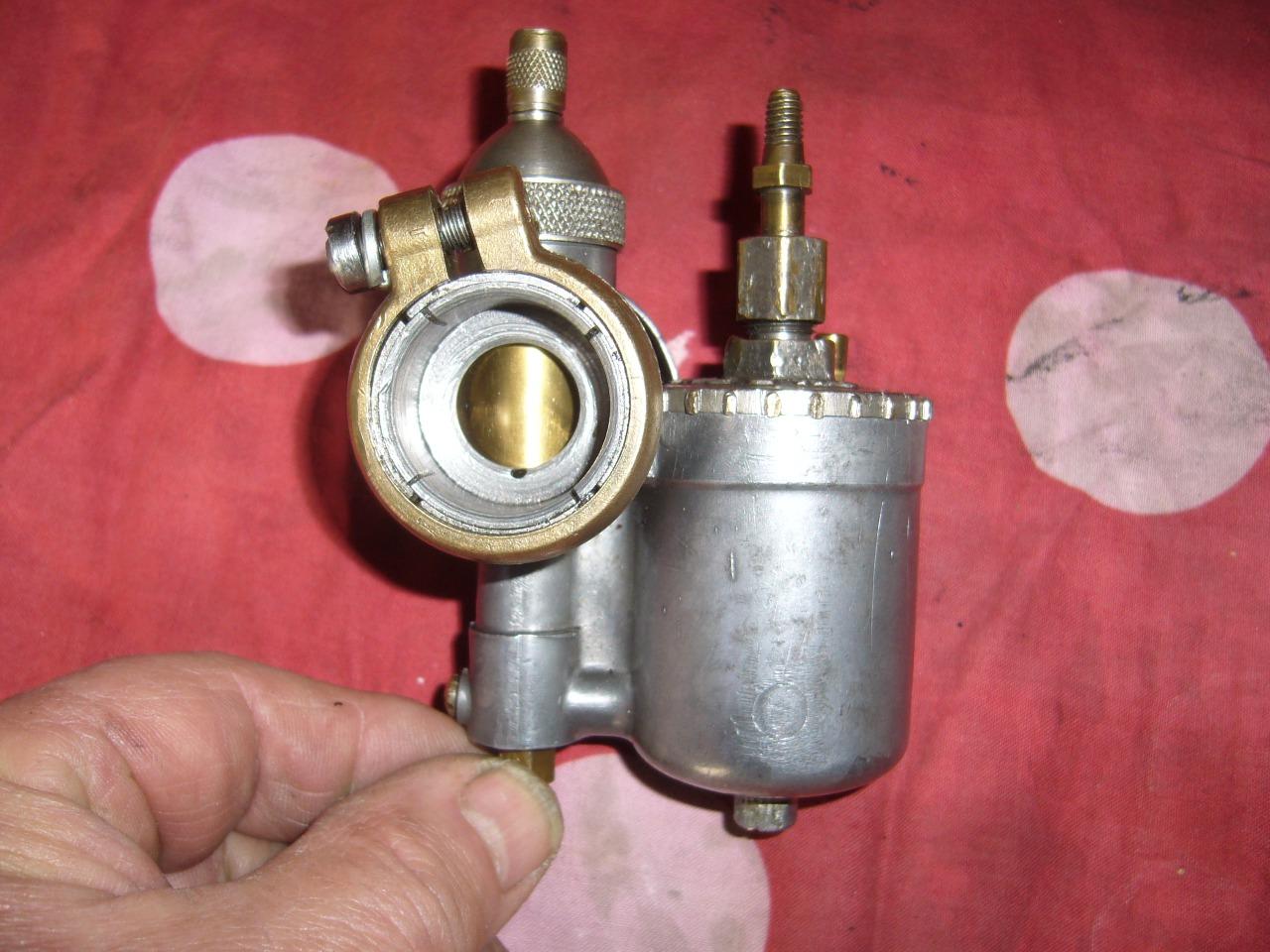 Carburateur gurttner rn16 gauche TERROT ETD 125 LesAnciennes.com