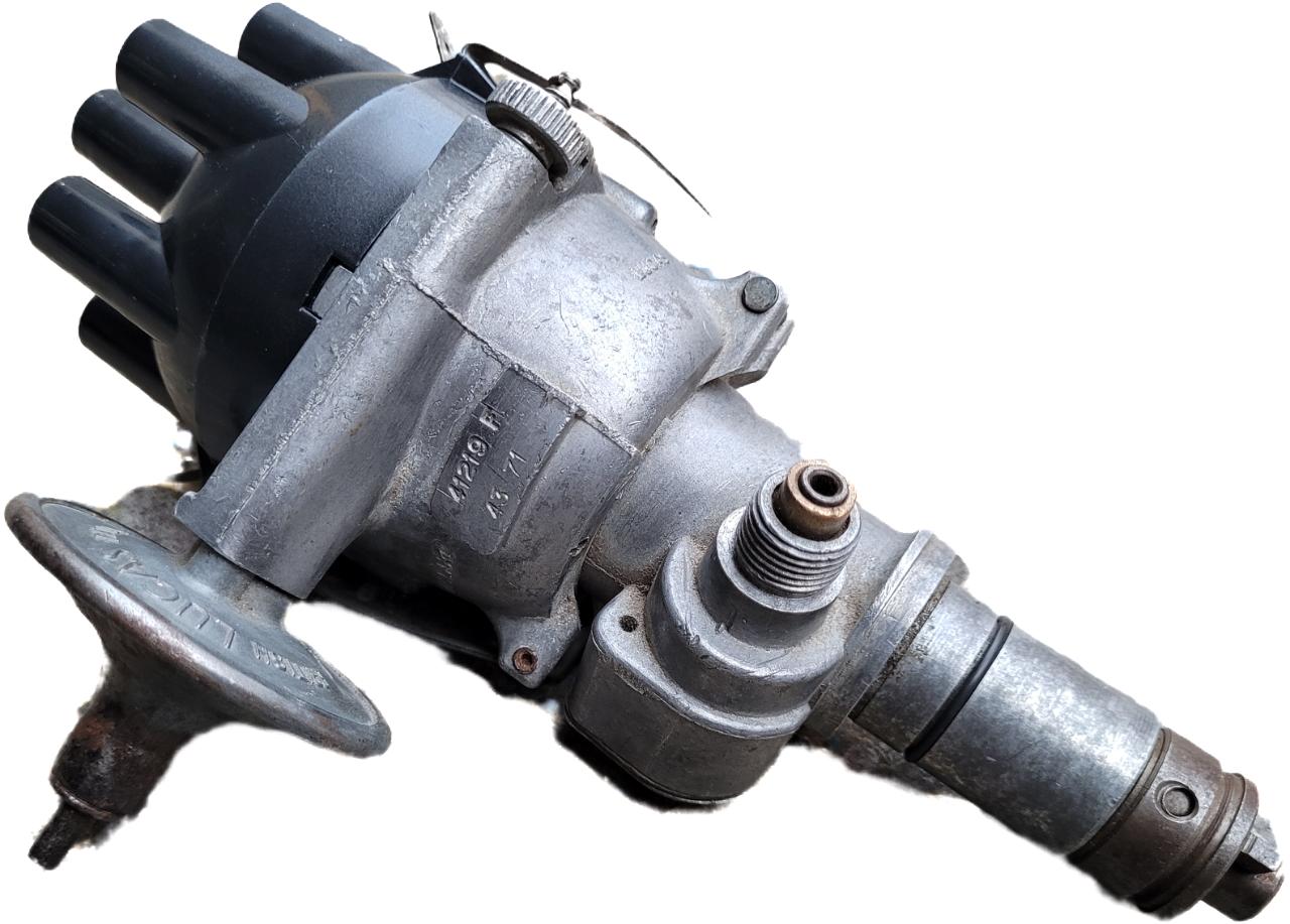 ALLUMEUR TRIUMPH TR6 TR5 TR250 LesAnciennes.com