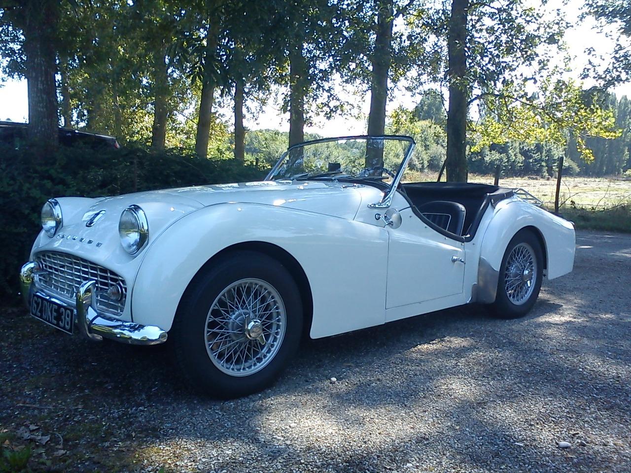 TRIUMPH TR3A - 1962 LesAnciennes.com