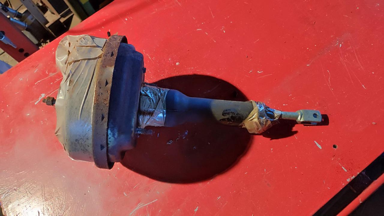 Servo-frein mastervac Alpine GTA LesAnciennes.com
