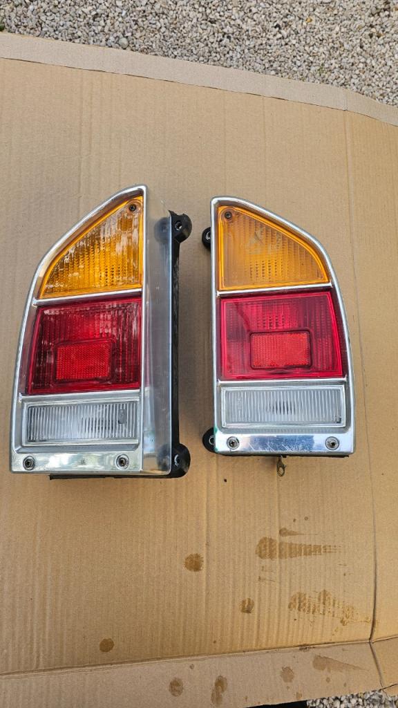 Feux CITROEN GS LesAnciennes.com