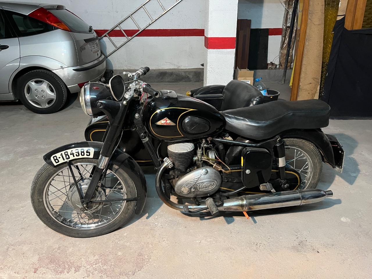 SIDECAR R.O.A. Roamer 200cc - 1970 LesAnciennes.com