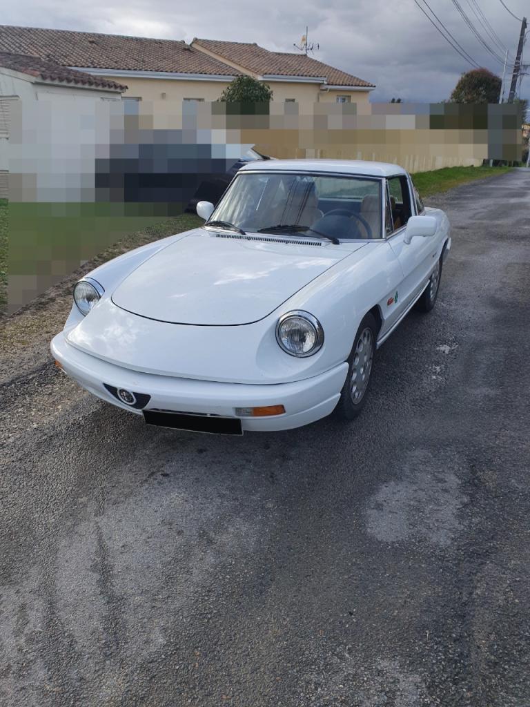 ALFA ROMEO Spider 2.0l i 126 cv - 1991 LesAnciennes.com