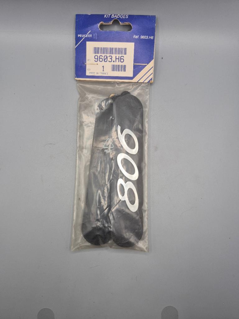 Monogramme Bavette PEUGEOT 806 LesAnciennes.com