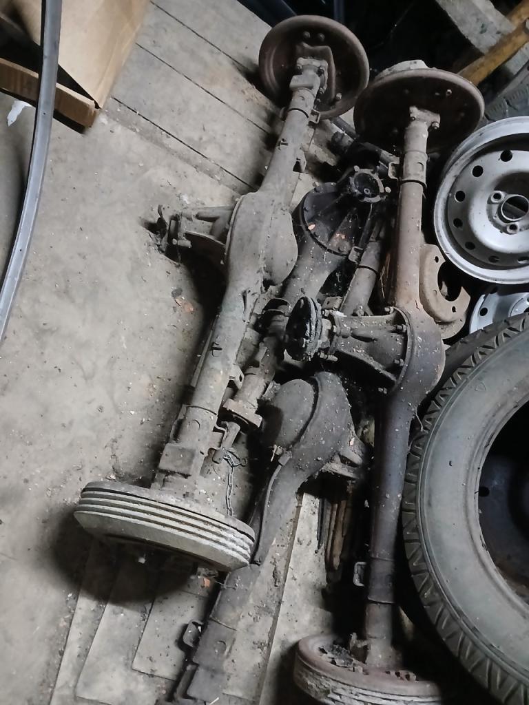 Pont SIMCA 8 LesAnciennes.com