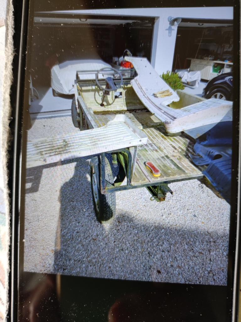 Lot de pièces CITROEN Méhari 4 places LesAnciennes.com