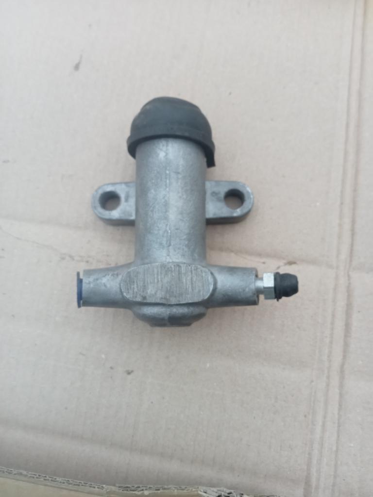 Récepteur AUSTIN HEALEY 3000 LesAnciennes.com