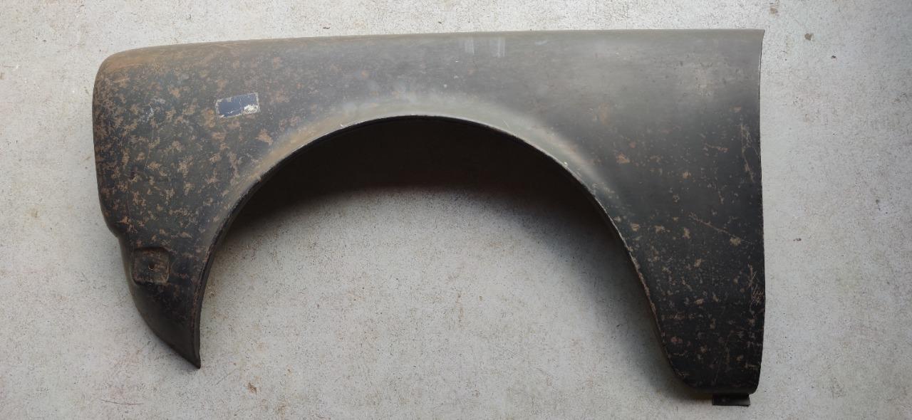 Aile avant gauche SIMCA 1300 1500 LesAnciennes.com