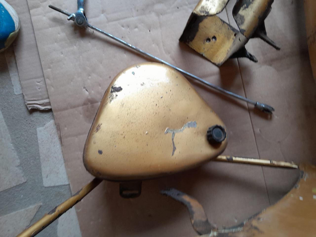 Lot de pièces MATCHLESS G3 LesAnciennes.com