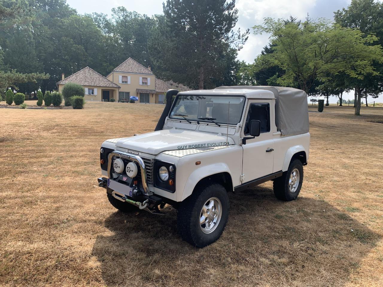 LAND ROVER Defender 2.5 TD5 - 2004 LesAnciennes.com