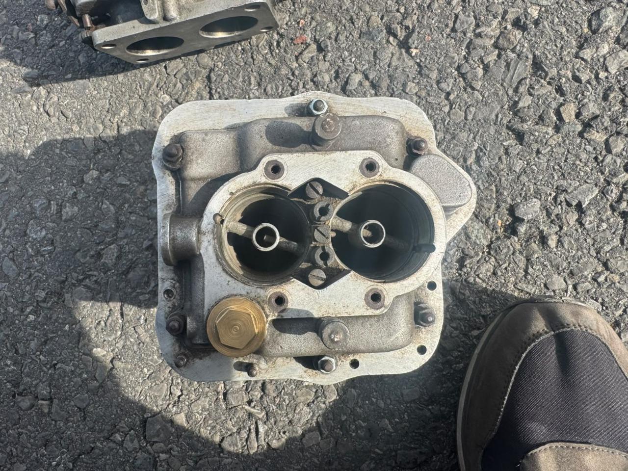 Carburateur Weber 40 DCM PORSCHE 550 Spyder LesAnciennes.com
