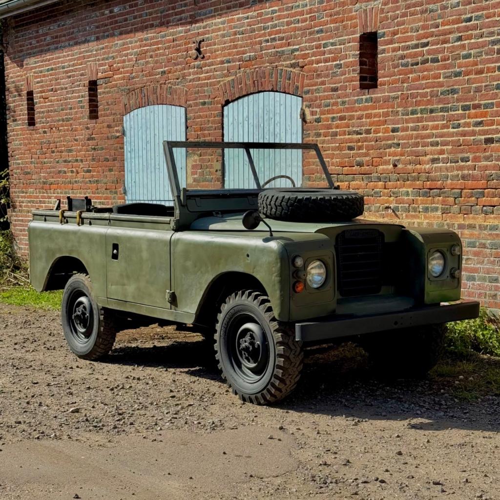 LAND ROVER 88 Serie 3 - 1975 LesAnciennes.com