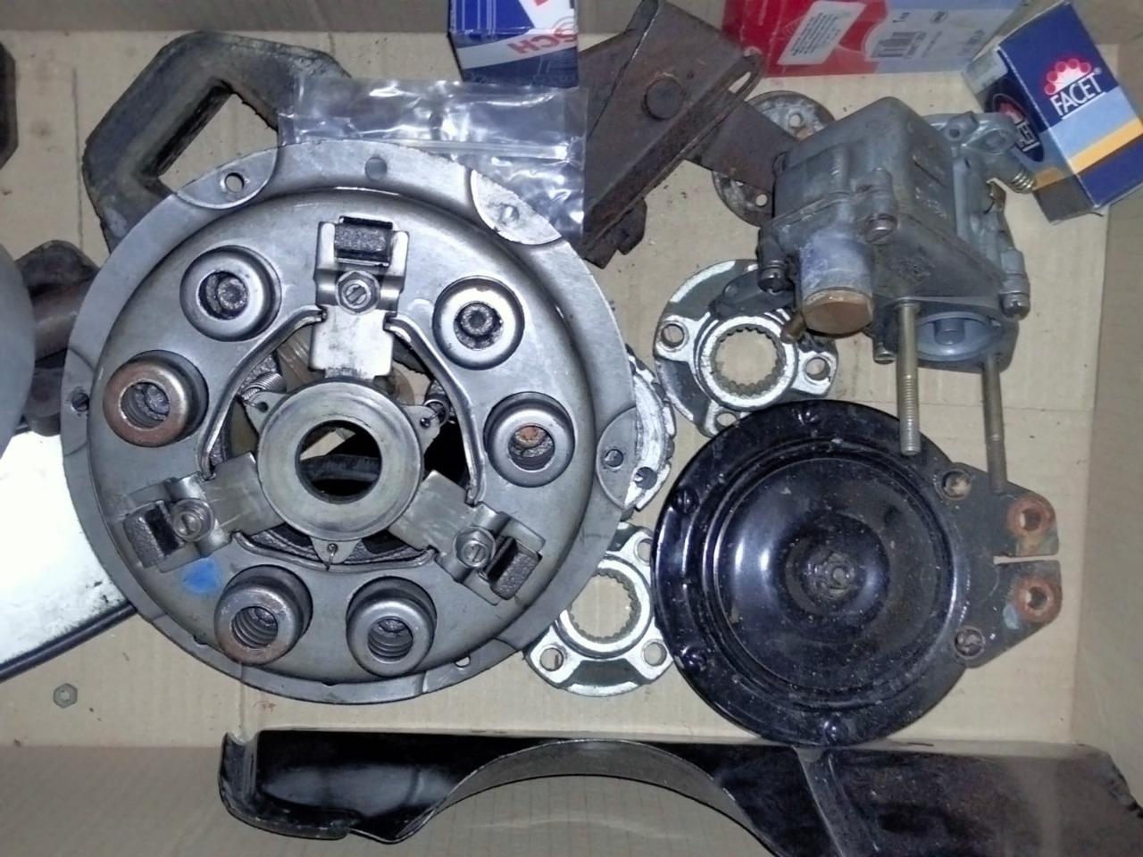Lot de pièces FIAT 500 D LesAnciennes.com