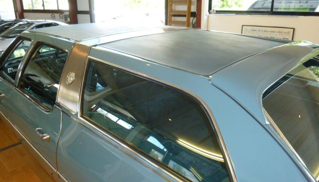 CADILLAC Fleetwood Castilian - 1976 LesAnciennes.com