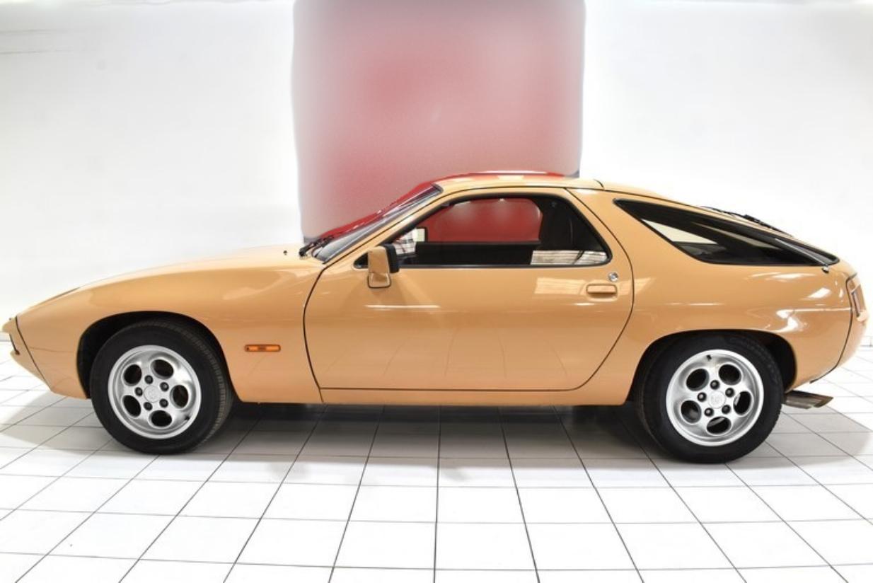 PORSCHE 928 BVM 5 rapports - 1977 LesAnciennes.com