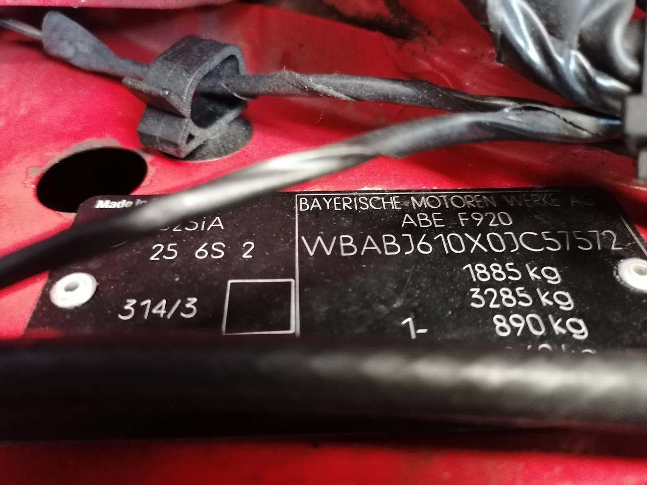 BMW 325 cabriolet E36 - 1994 LesAnciennes.com