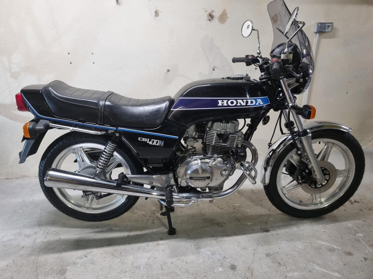 HONDA CB 400 N - 1980 LesAnciennes.com