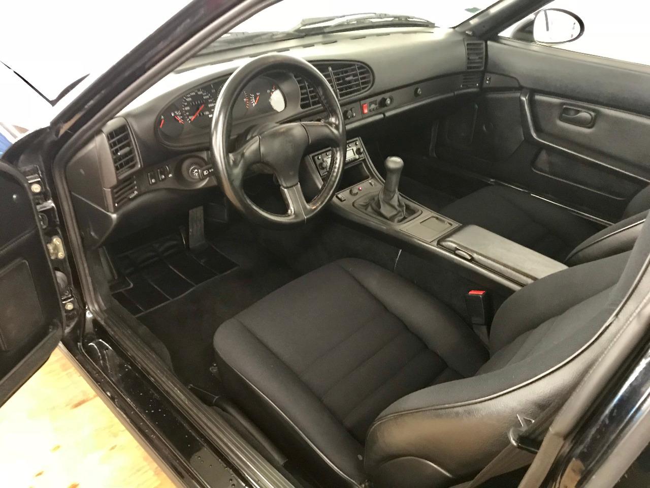 PORSCHE 968 CLUB SPORT - 1995 LesAnciennes.com
