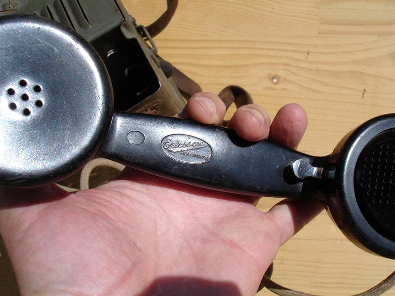 Téléphone Ericsson poste portatif BL 1946 WW2 LesAnciennes.com