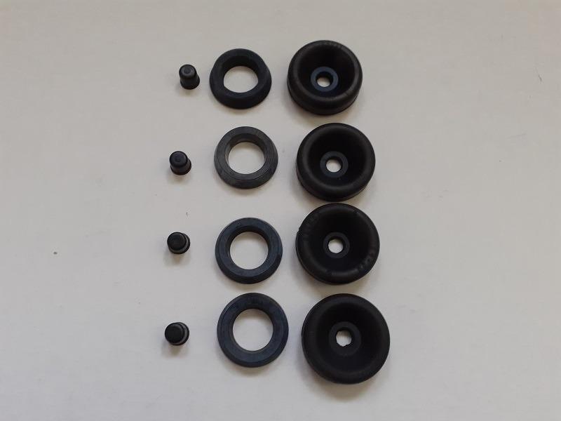 Pièces PEUGEOT 403 LesAnciennes.com