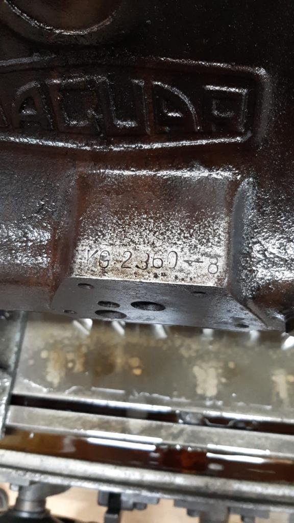 Bloc moteur JAGUAR MK2 3.4 ` LesAnciennes.com
