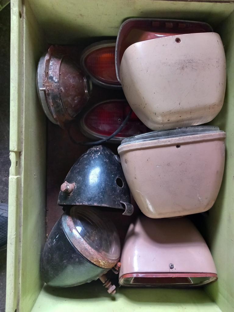 Caisses TOUTES MARQUES Anciennes FEUX et cabochon LesAnciennes.com