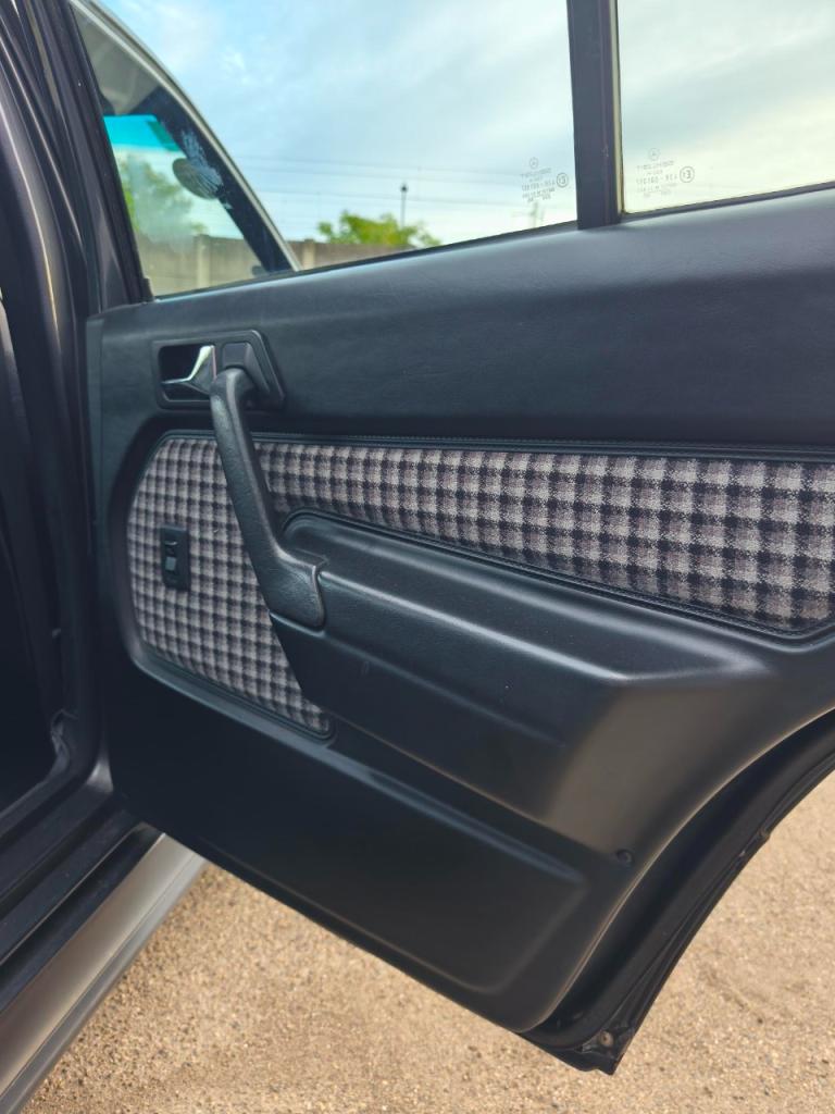 MERCEDES 190 E 2.6 16 s Oettinger - 1986 LesAnciennes.com