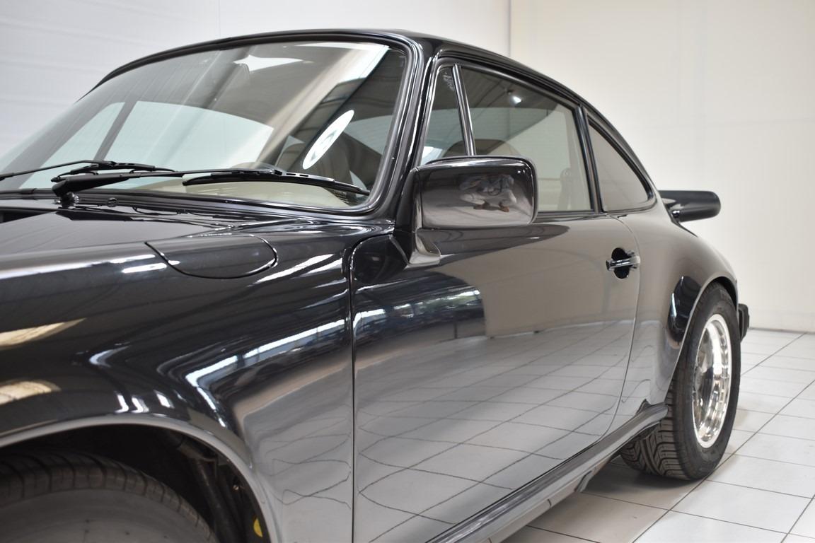 PORSCHE 911 SC 3.0 WEISSACH - 1980 LesAnciennes.com